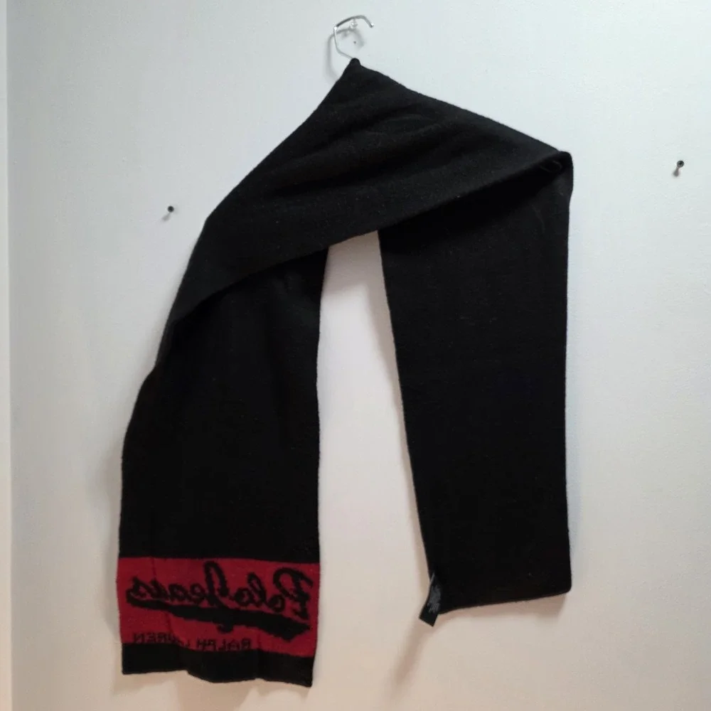 Ralph Lauren Polo Jeans Co. Knit Winter‎ Scarf Black And White
